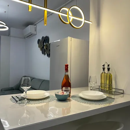 Hari By The Sea * Navodari