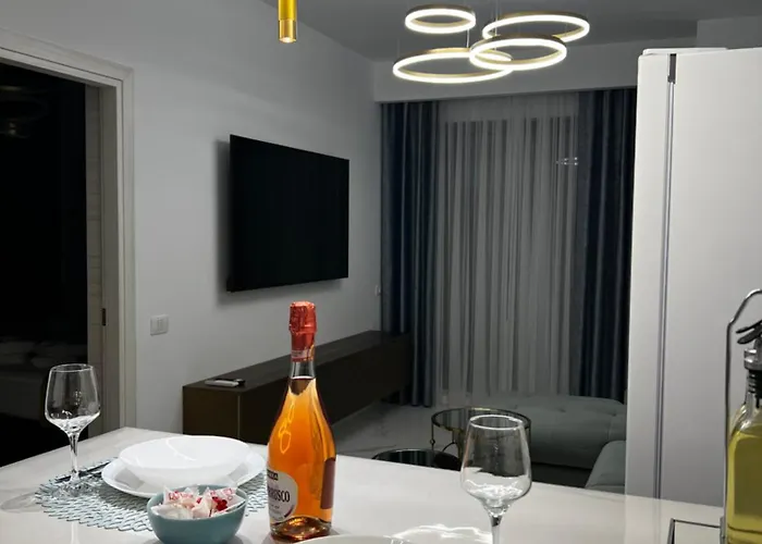 Hari By The Sea Apartmán